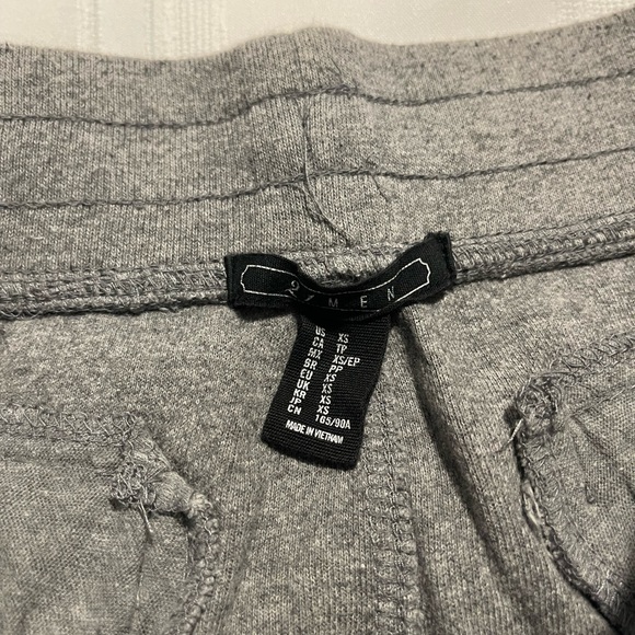 Forever 21 Men Cotton Short - Picture 3 of 4